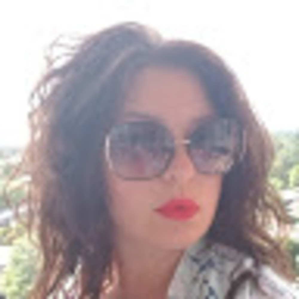 Meet your Posher, Rosamaria